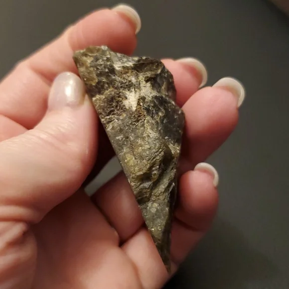 Raw Labradorite - Picture 4 of 8